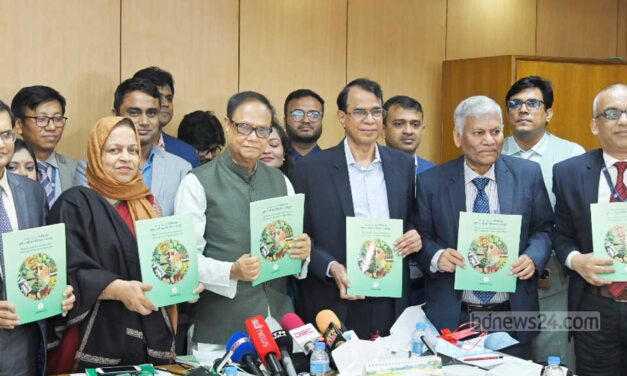 কৃষি বীমা পরিচালনার সক্ষমতা দেশি বীমা কোম্পানির নেই: গভর্নর