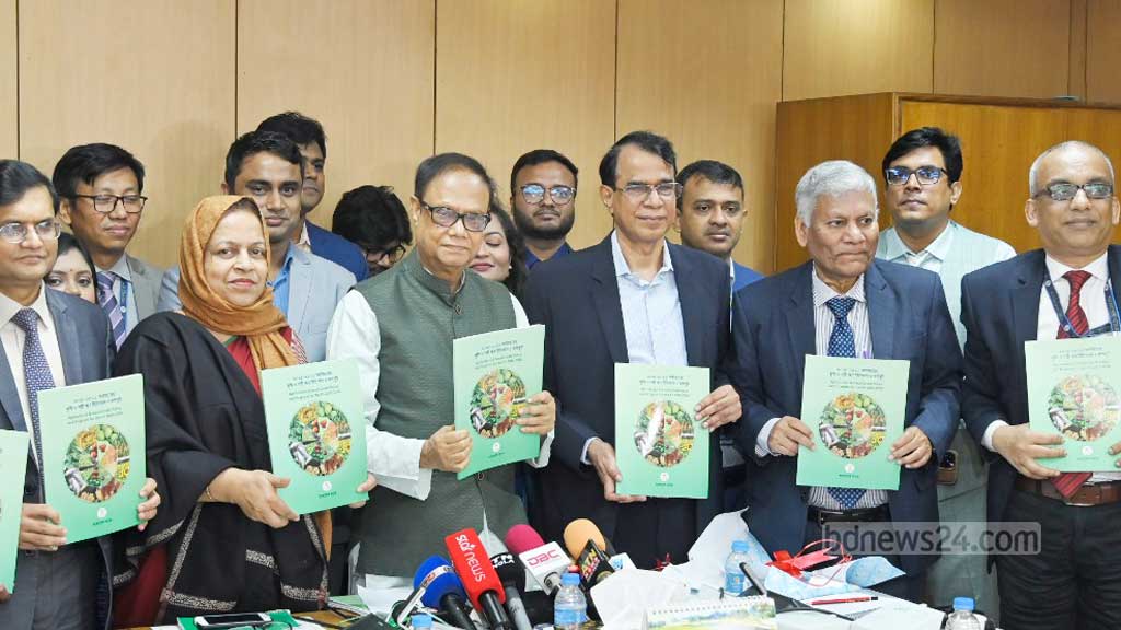 কৃষি বীমা পরিচালনার সক্ষমতা দেশি বীমা কোম্পানির নেই: গভর্নর