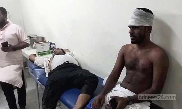 জয় বাংলা স্লোগান দিয়ে শিবচরে বিএনপির ওপর হামলা