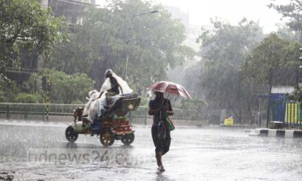 চার বিভাগে ভারি বৃষ্টির আভাস