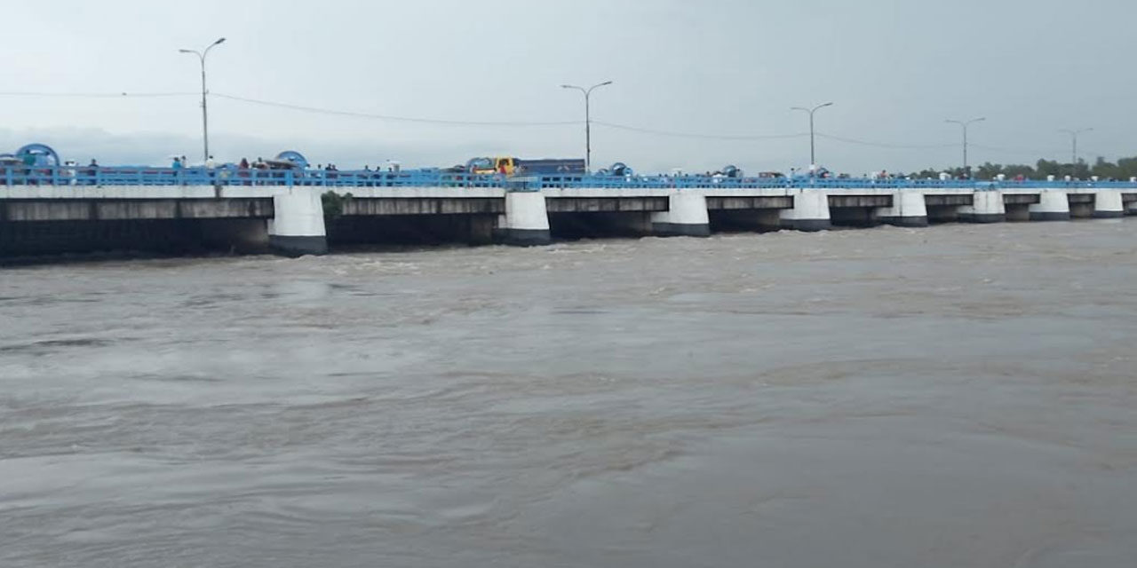 তিস্তার পানি বিপৎসীমার ওপরে, ১৫ হাজার মানুষ পানিবন্দি