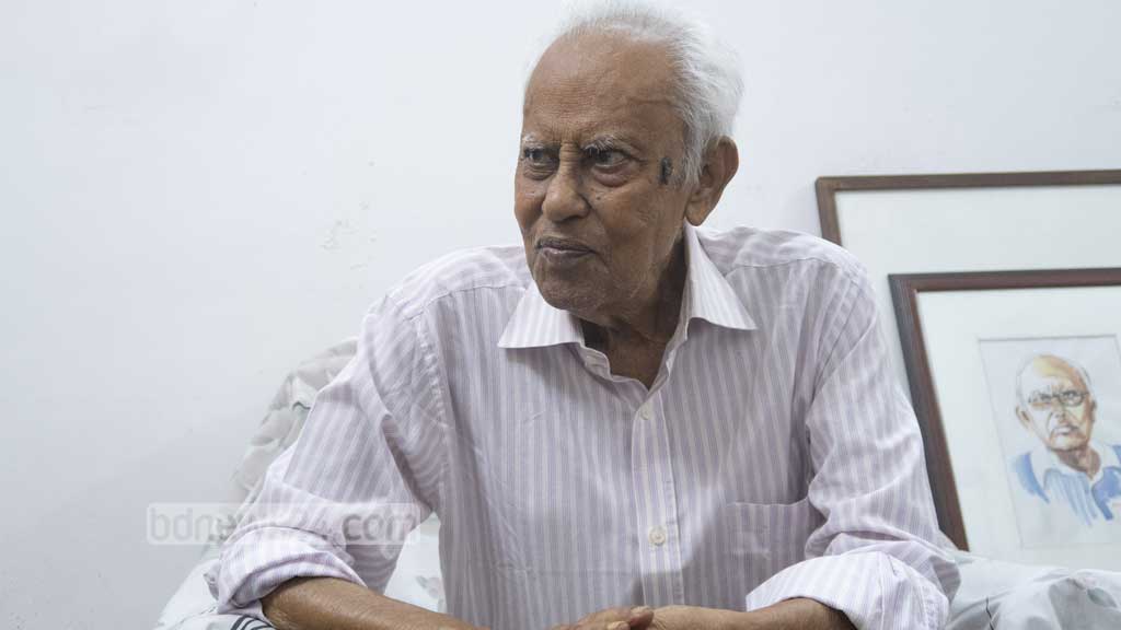 ‘জীবন-মৃত্যুর সন্ধিক্ষণে’ ভাষা সংগ্রামী আহমদ রফিক