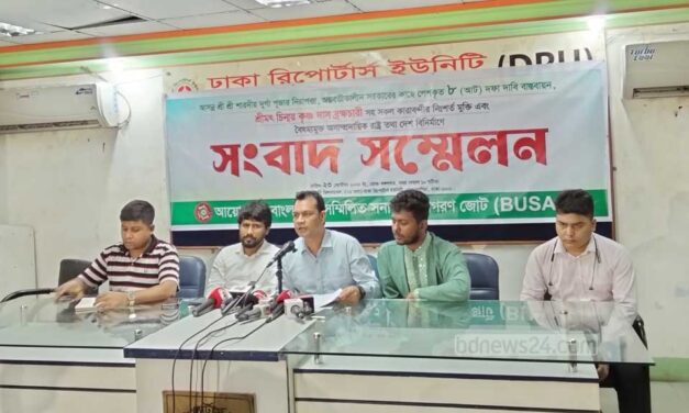 ৭০০ পূজা মণ্ডপ ‘ঝুঁকিপূর্ণ’, সেনা মোতায়েন চায় সনাতনী জোট