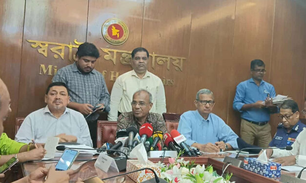 সারাদেশে ৩৩ হাজার পূজামণ্ডপ, এবার আরও শান্তিপূর্ণভাবে পূজা উদযাপন