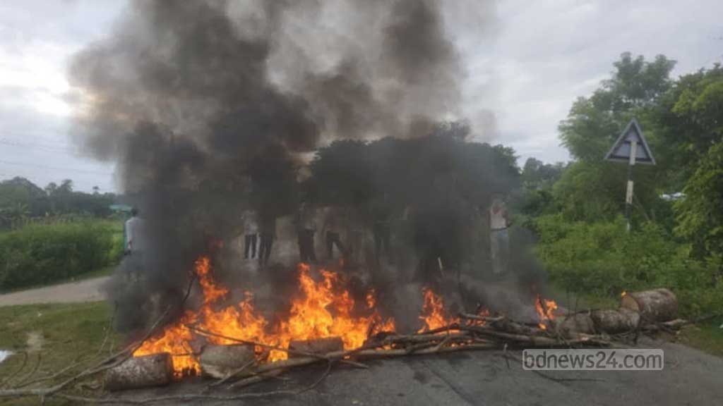 মারমা কিশোরী ‘ধর্ষণ’: অবরোধে বিচ্ছিন্ন খাগড়াছড়ি