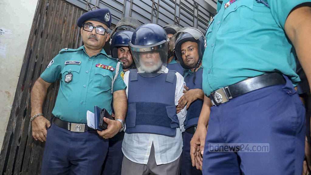 দুই মামলায় সাবেক প্রধান বিচারপতি খায়রুল হকের জামিন নামঞ্জুর