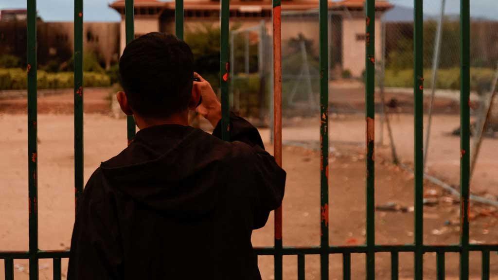 বিলুপ্ত পার্লামেন্ট পুনর্বহালের দাবি নেপালের প্রধান রাজনৈতিক দলগুলোর