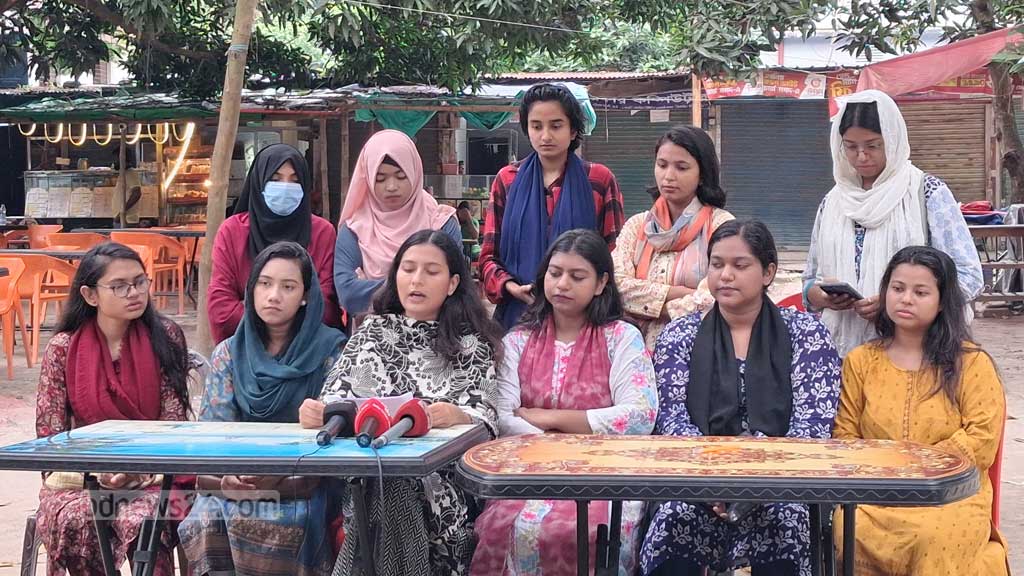 রাকসু নির্বাচনে নারী প্রার্থীর সংখ্যায় হতাশা, নেপথ্যে কী