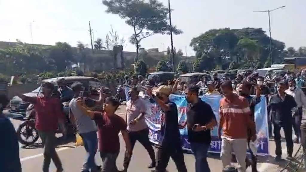 ঢাকার বিভিন্ন স্থানে আওয়ামী লীগের মিছিল, গ্রেপ্তার ১৩১