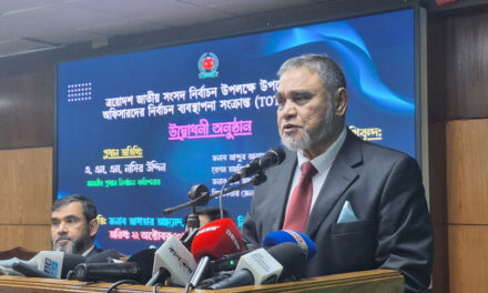 কোনো চাপের কাছে ইসি ‘নতি স্বীকার করবে না’: সিইসি