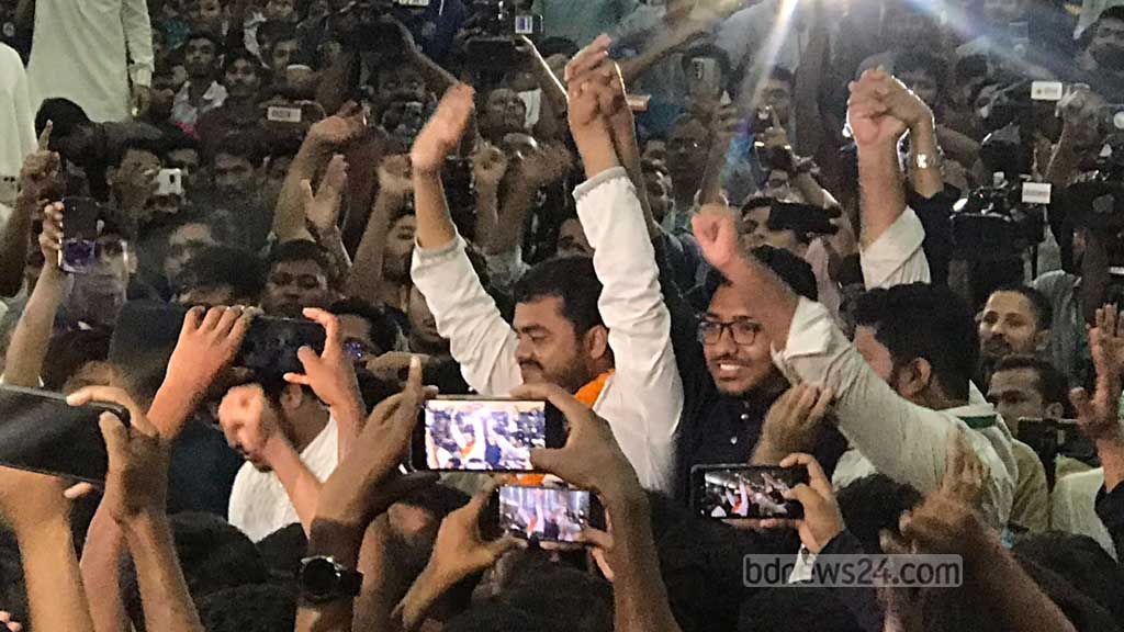 এবার চাকসুও শিবিরের