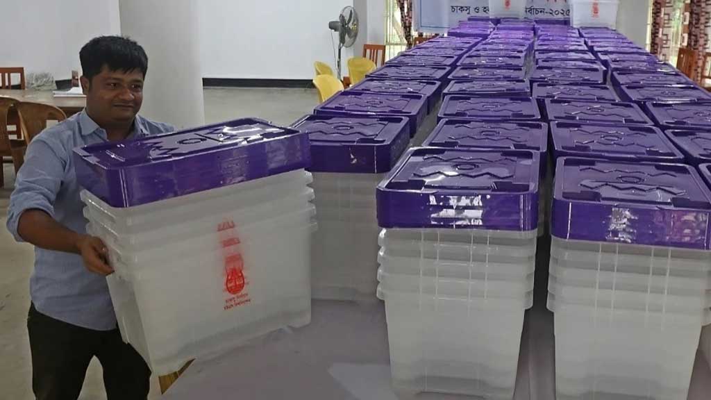 চাকসু: ৩৫ বছর পর অনেক ‘প্রথমের’ ভোট