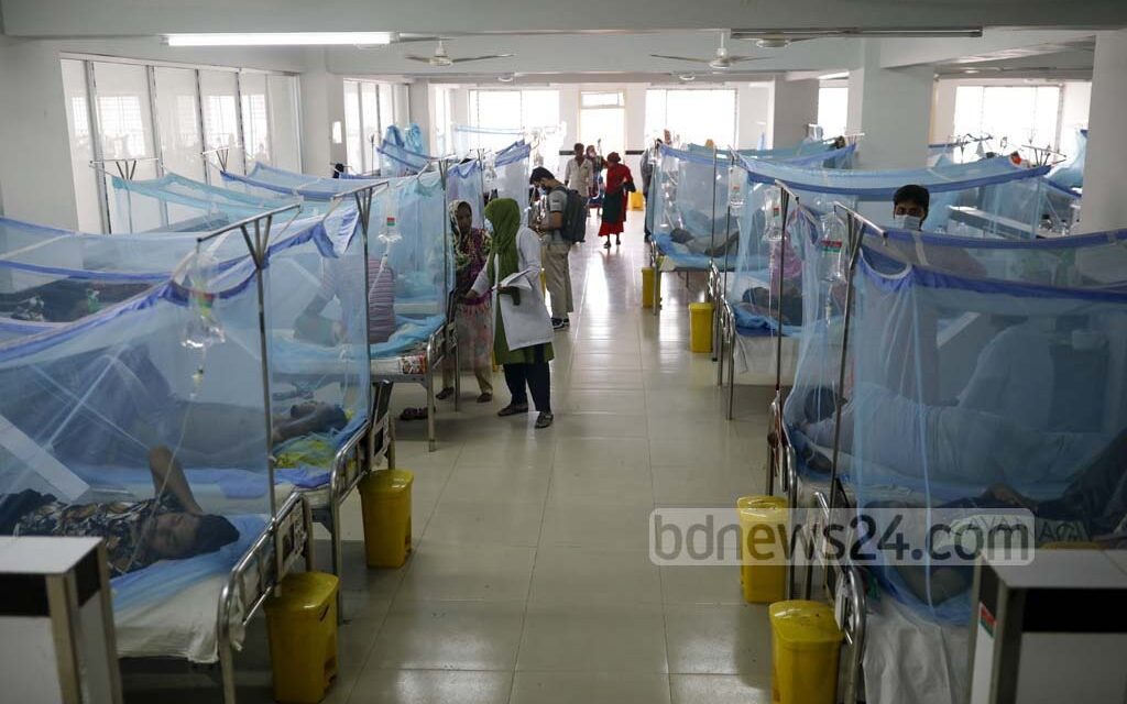 ডেঙ্গু: এক দিনে ৩ মৃত্যু, হাসপাতালে ভর্তি ৮৫৭ রোগী