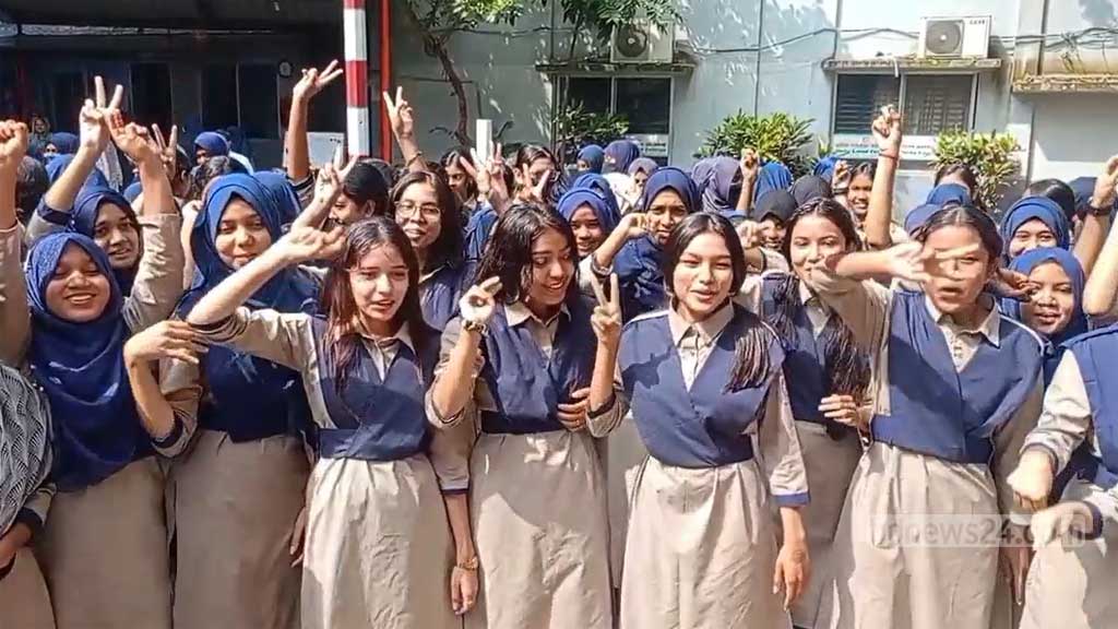 এইচএসসি: শতভাগ ফেলের প্রতিষ্ঠান দিনাজপুরে দ্বিগুণ বেড়েছে