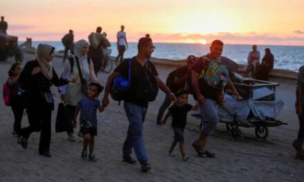 যুদ্ধবিরতি কার্যকর, গাজার কিছু অংশ থেকে সরেছে ইসরায়েলি বাহিনী