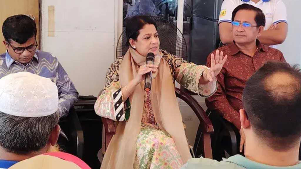 নদী বাঁচলে পরিবেশও টিকে থাকবে: পরিবেশ উপদেষ্টা