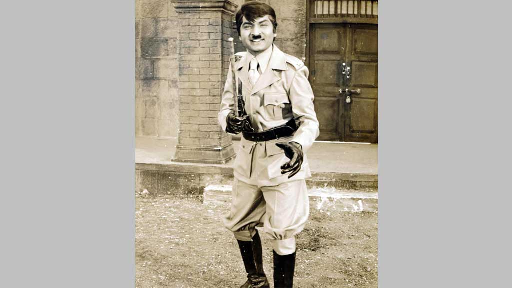 ‘শোলের’ জেলার আসরানির প্রয়াণ, বলিউডে দীপাবলীর আলো ‘নিভে গেছে’