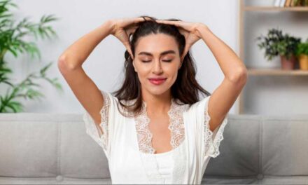 চুলের যত্নে মিনিমালিজম