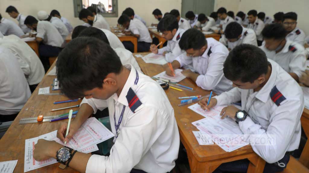 এইচএসসির ফলের অপেক্ষায় সাড়ে ১২ লাখ পরীক্ষার্থী