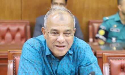 লুট হওয়া কিছু অস্ত্র বাইরে থাকবেই, বললেন স্বরাষ্ট্র উপদেষ্টা