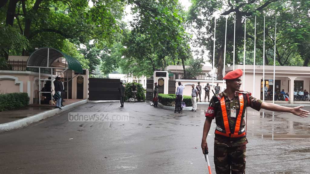 প্রধান উপদেষ্টার সঙ্গে এনসিপি ও জামায়াতের বৈঠক বিকালে