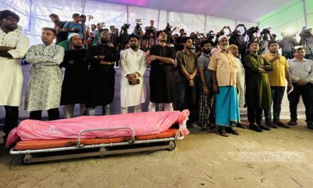 শেষবারের মত কফিনবন্দি হয়ে জবি ক্যাম্পাসে জুবায়েদ