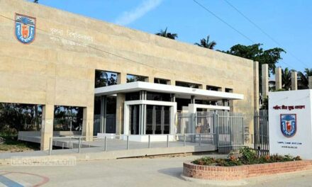 খুলনা বিশ্ববিদ্যালয়ে র‌্যাগিং ও শৃঙ্খলা ভঙ্গসহ বিভিন্ন অভিযোগে ১২ শিক্ষার্থী বহিষ্কার