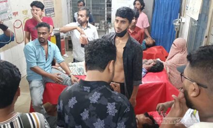 লক্ষ্মীপুরে ‘বাস কাউন্টার দখল’ নিয়ে যুবদলের দুপক্ষের সংঘর্ষ, আহত ২০