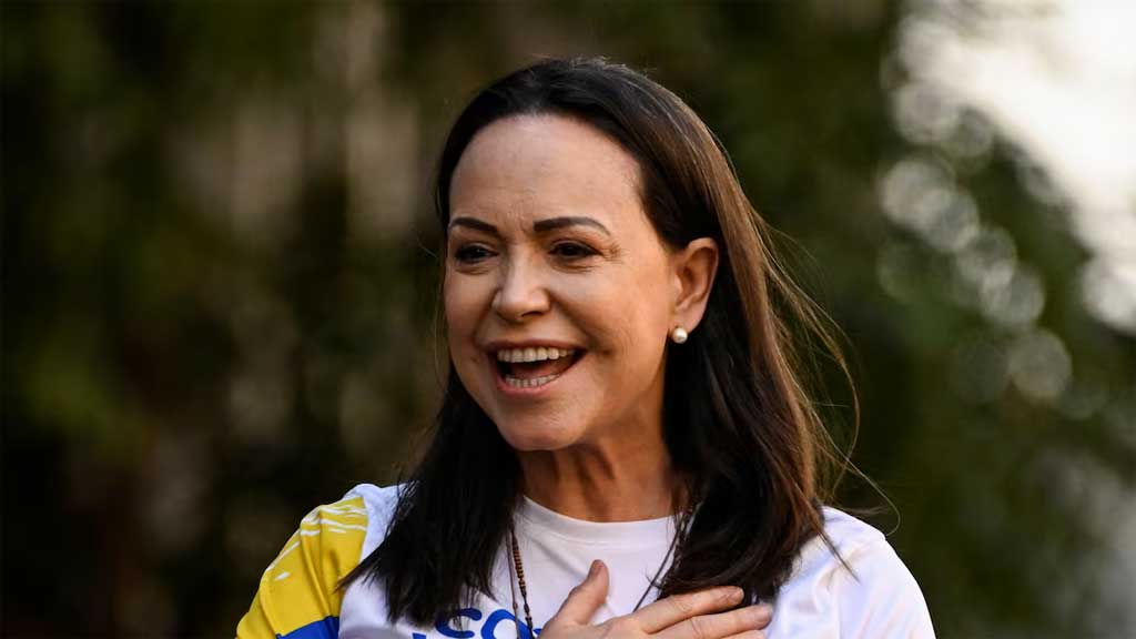 মাচাদো নোবেল জিতে উৎসর্গ করলেন ট্রাম্পকেই