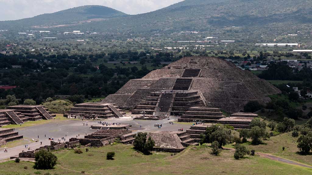 নিজেদের শহর গড়েও কেন মায়ারা তা ছেড়ে গিয়েছিলেন?