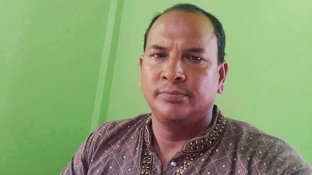 নোয়াখালীতে ট্রাকের পেছনে মাইক্রোবাসের ধাক্কা, নিহত ব্যবসায়ী