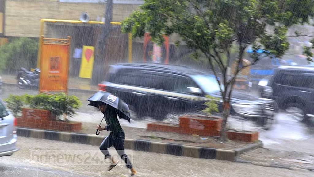 নিম্নচাপে রূপ নিল লঘুচাপ, ১ নম্বর সতর্কতা