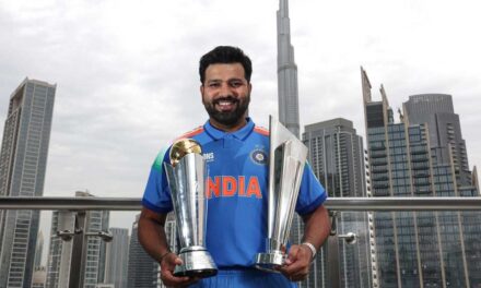 ‘২০২৭ বিশ্বকাপে অবশ্যই খেলবে রোহিত’