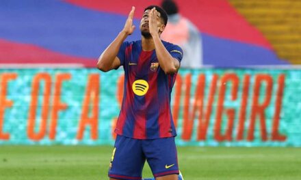 ‘সবাই জানে আমি স্ট্রাইকার হিসেবে খেলতাম’