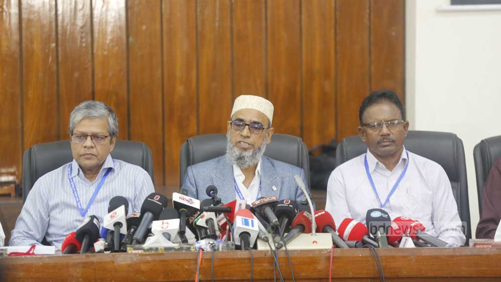 রাকসু নির্বাচন: ‘স্বচ্ছ’ ও ‘গ্রহণযোগ্য’ করার আশ্বাস নির্বাচন কমিশনের