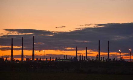 রাশিয়ার গ্যাস কেন্দ্রে ইউক্রেইনের ড্রোন হামলা, কাজাখস্তান থেকে গ্যাস বন্ধ