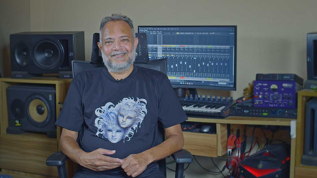 বাবার ১২ হাজার টাকা আর ভাড়া করা ইনস্ট্রুমেন্ট, ‘অবসকিওরের’ প্রথম অ্যালবামের গল্প