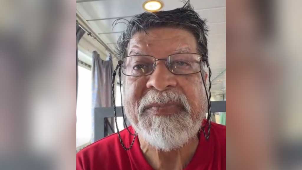 ফ্রিডম ফ্লোটিলা থেকে শহিদুল আলমের বার্তা: ‘অপহরণ করে নিয়ে যাচ্ছে ইসরায়েলি বাহিনী’