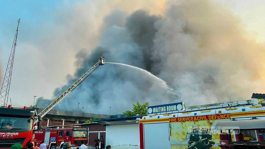 কার্গো ভিলেজে আগুন: ক্ষয়ক্ষতি নিরূপণে আইআরডির কমিটি