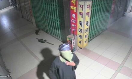 বোরকা পরে জুয়েলারি দোকানে হানা, ‘৫০০ ভরি’ স্বর্ণালংকার চুরি