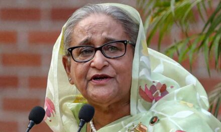 রাষ্ট্রদ্রোহ: শেখ হাসিনাকে হাজির হতে বিজ্ঞপ্তি প্রকাশের নির্দেশ