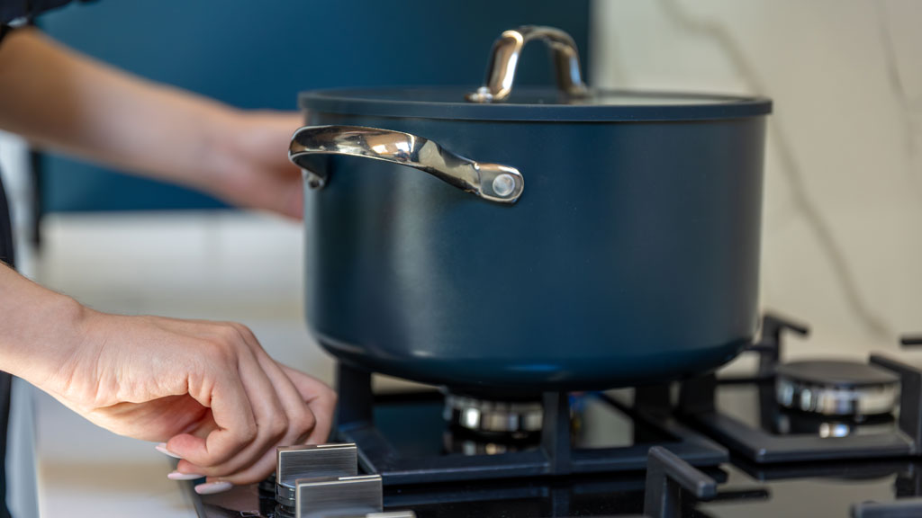 চুলা নষ্ট হচ্ছে যেসব অভ্যাসে