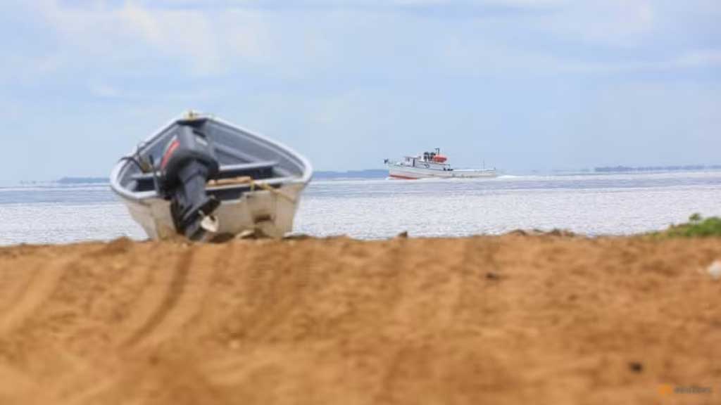 ভেনেজুয়েলার কাছে যুক্তরাষ্ট্রের যুদ্ধজাহাজ